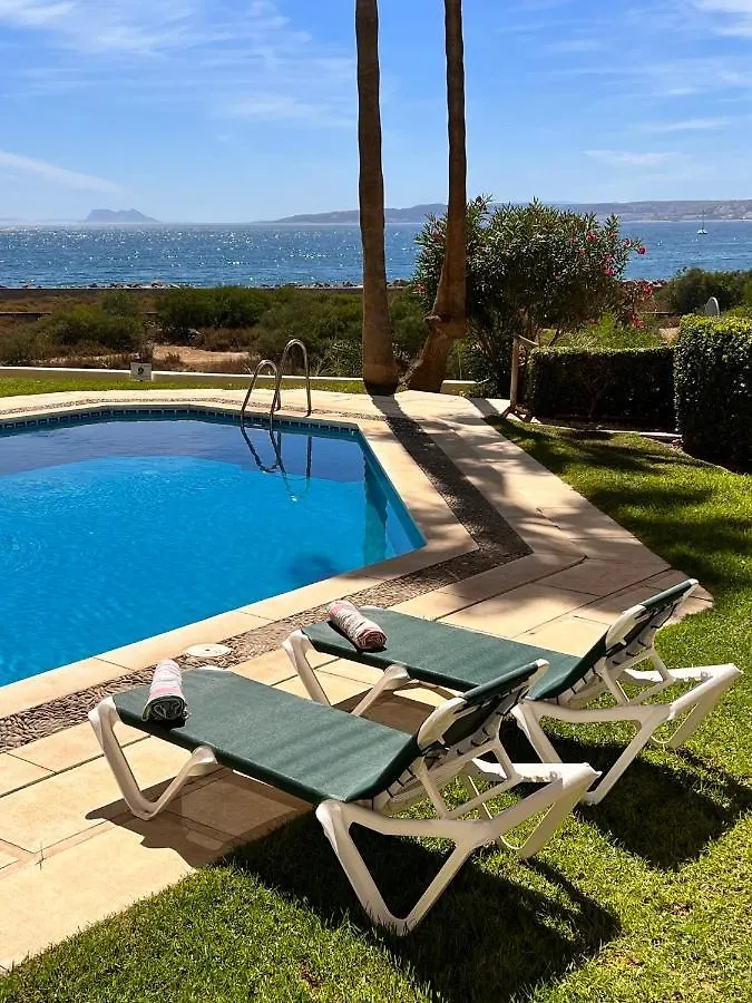 Front Line Beach Apartment, Close To Everything.. Estepona Apartment
